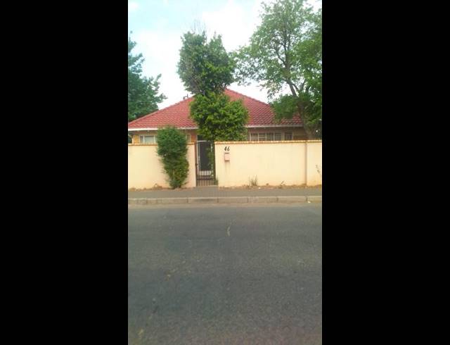 5 BEDROOM HOUSE FOR SALE IN ORANGE GROVE